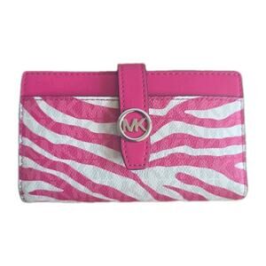 Michael Kors Greenwich Wallet Pink White Zebra Print Authentic Luxury